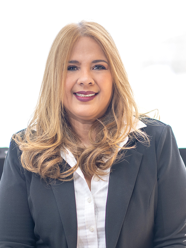 Irma Vasquez (@72Dpi)