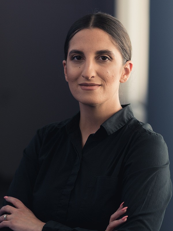 Karen Dingli (@72Dpi)